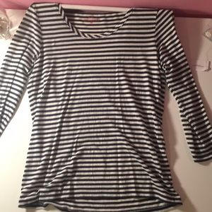 Stripes long sleeved shirt